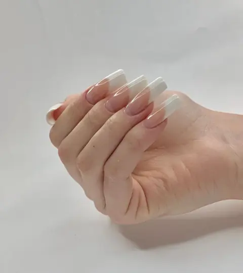Classic, gel or dipping powder: finding your next manicure